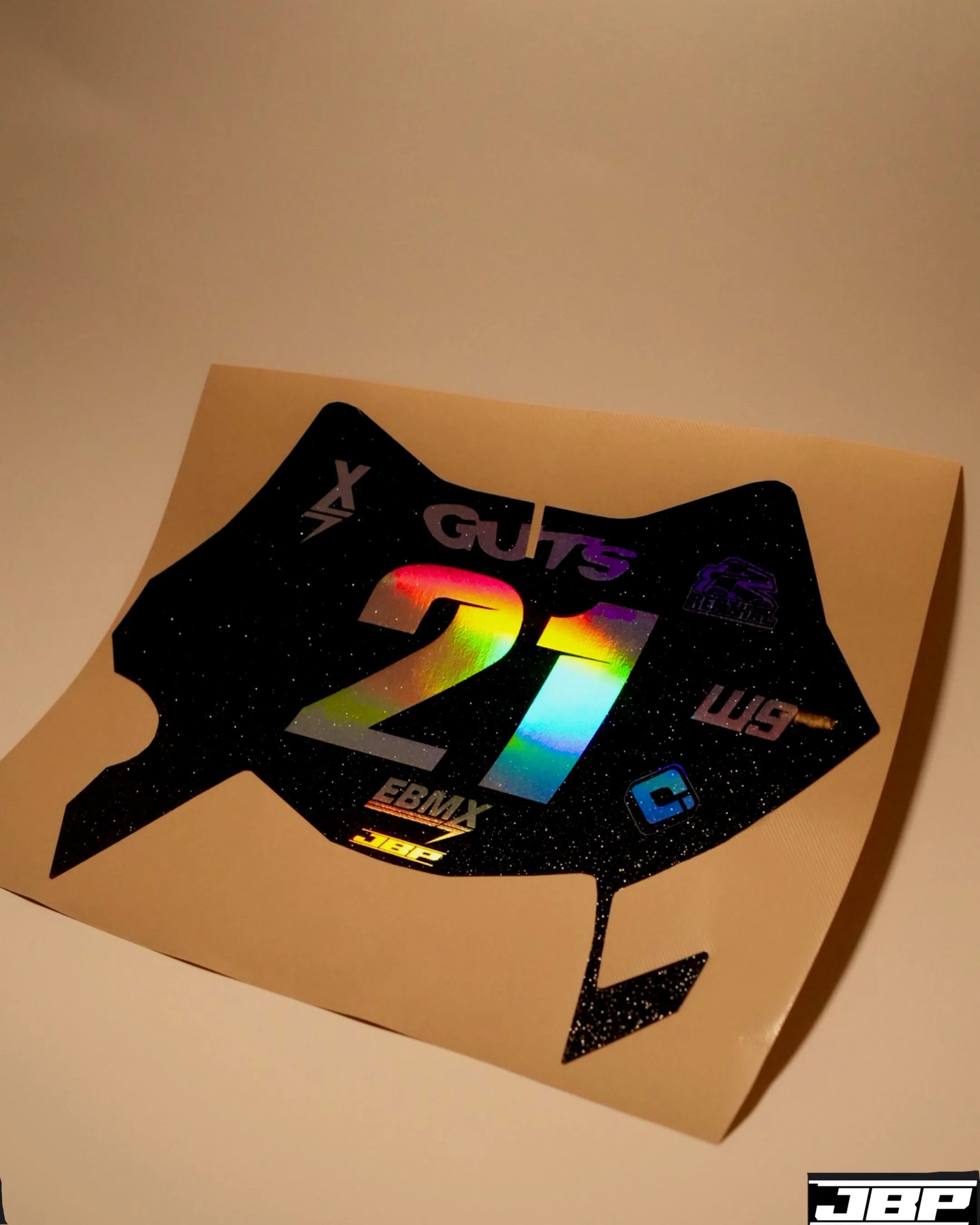 Thumbnail 5
